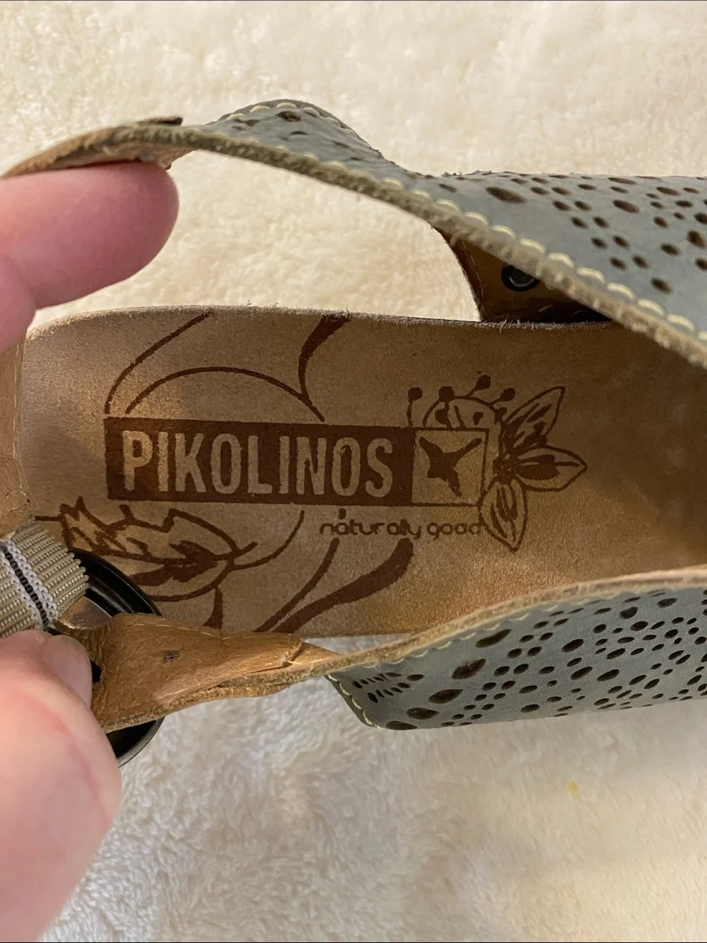 Pikolinos Benissa Gray Leather Perforated Wedge Sandals Size 40